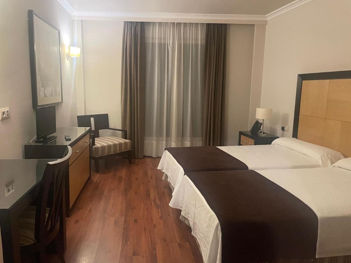 Hotel Las Cabanas Peñaranda de Bracamonte Eksteriør billede