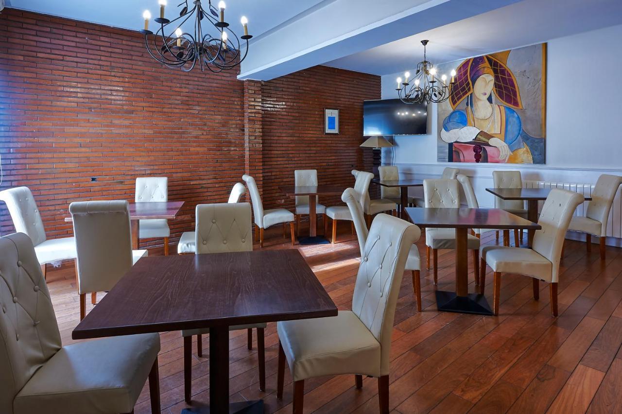 Hotel Las Cabanas Peñaranda de Bracamonte Eksteriør billede