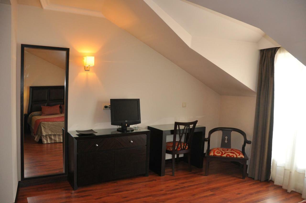 Hotel Las Cabanas Peñaranda de Bracamonte Eksteriør billede