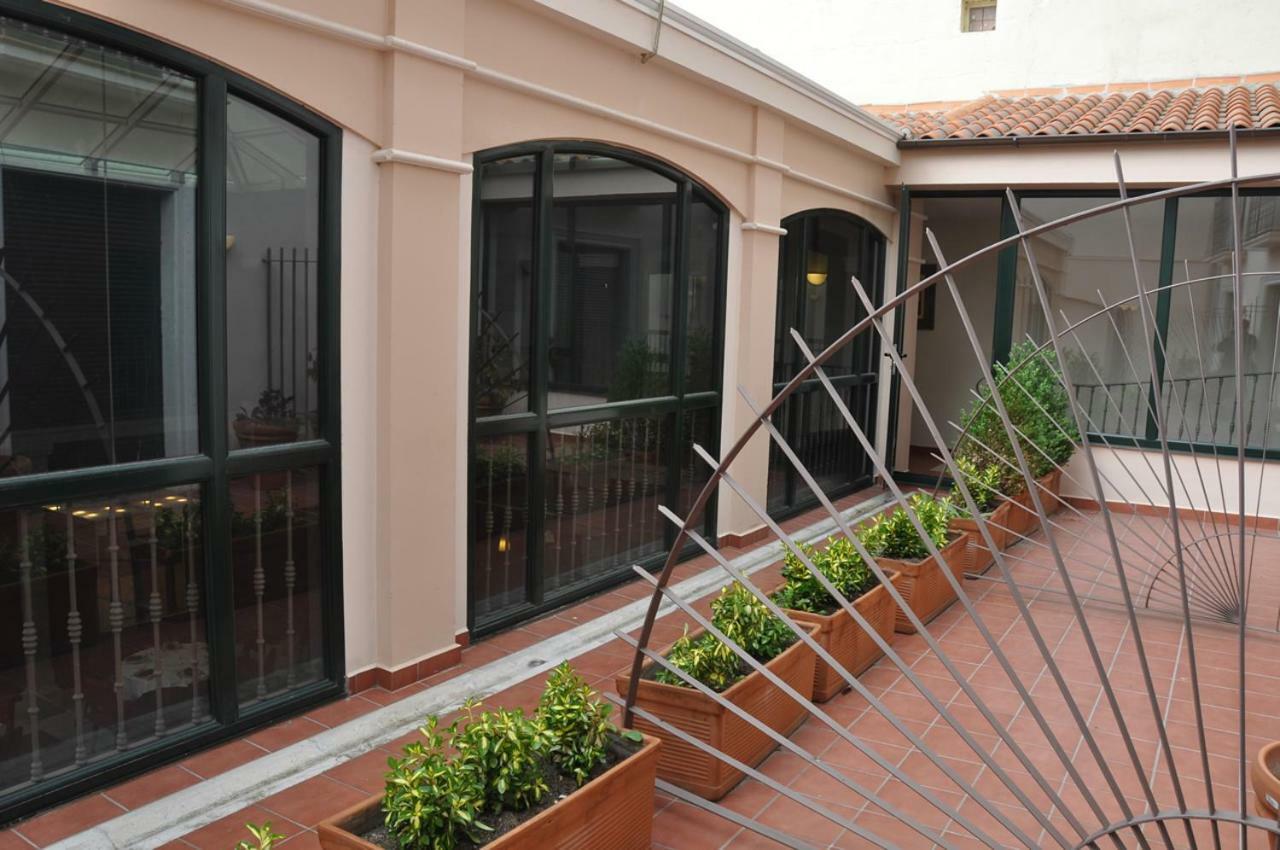 Hotel Las Cabanas Peñaranda de Bracamonte Eksteriør billede